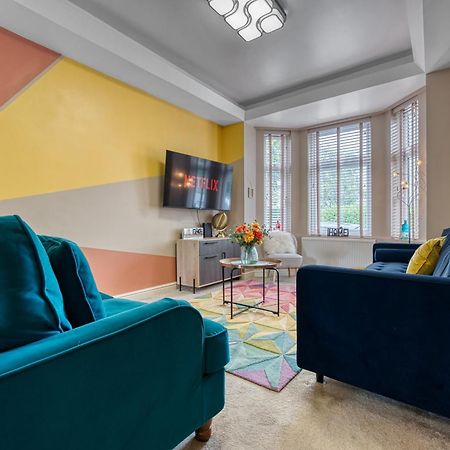 קובנטרי 4 Bedroom, 6 Beds, 3 Bathrooms, Near Nec & Birmingham Airport, Business, Contractor And Family Friendly, Free Wi-Fi, Free Parking מראה חיצוני תמונה